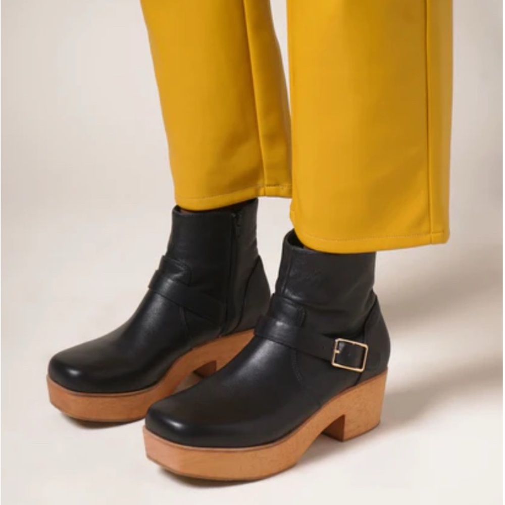 Charlotte Stone - Paloma Boots (rare!)
